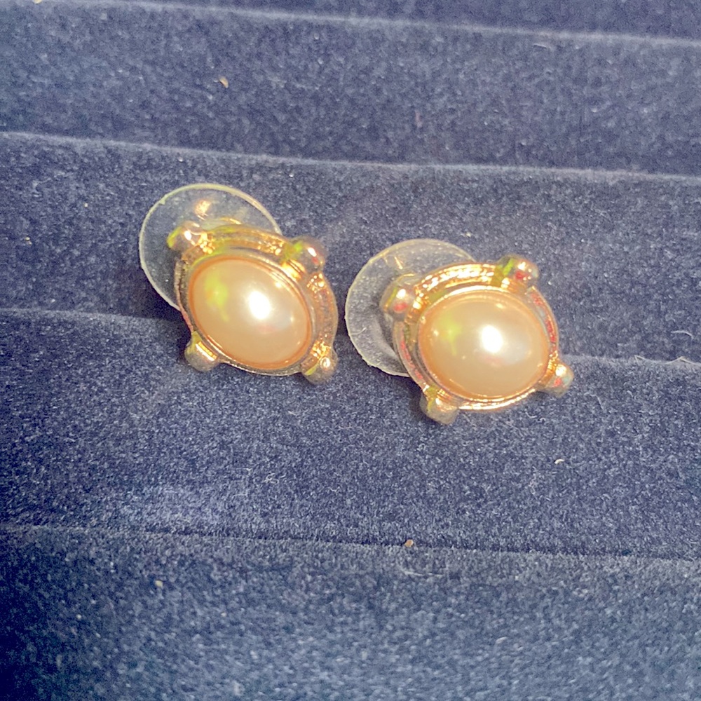 Francesca stud earrings